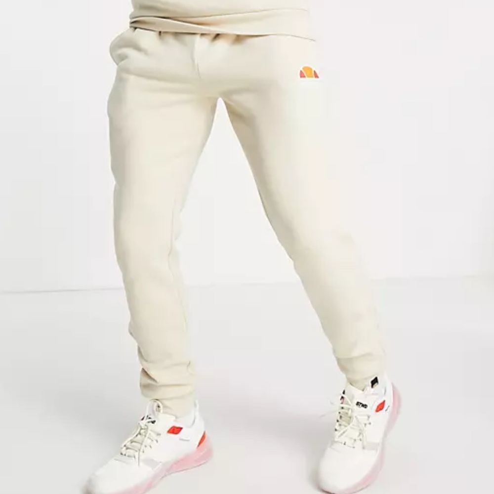 OUT OF STOCK
ellesse Ovest sweatpants in oatmeal